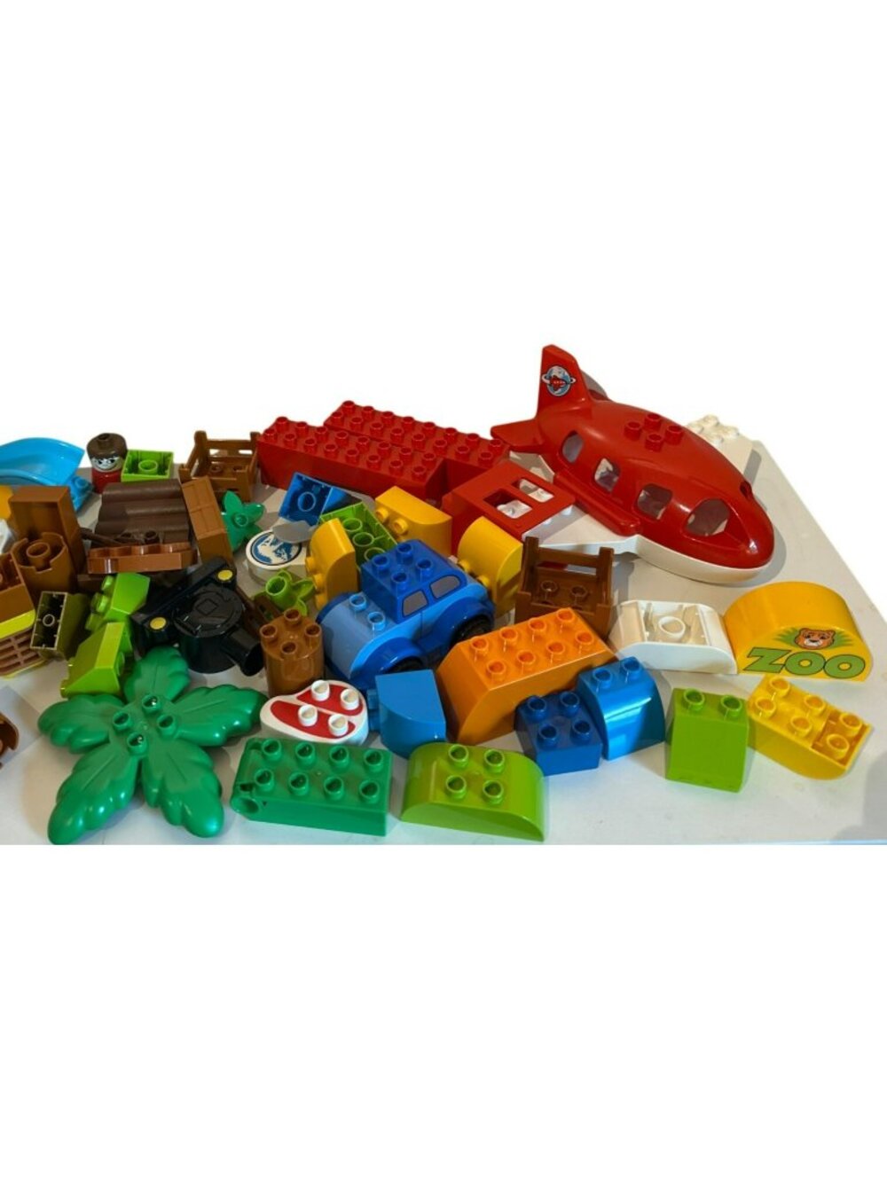 LEGO Duplo Bulk Lot Special Pieces Parts People Tree Top Hammock Cars Steak Etc.